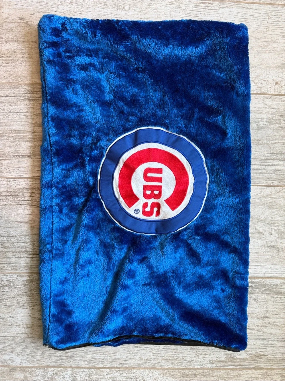 Plush Throw Cubs Pillowcase in Royal Blue